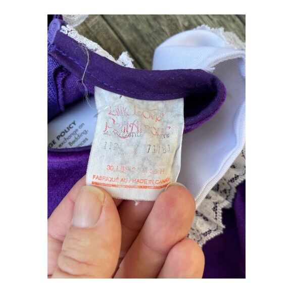 Vintage 80s 90s Royal Purple Velvet Romper Jumpsuit Lace Puritan Collar Trim - Picture 6 of 8